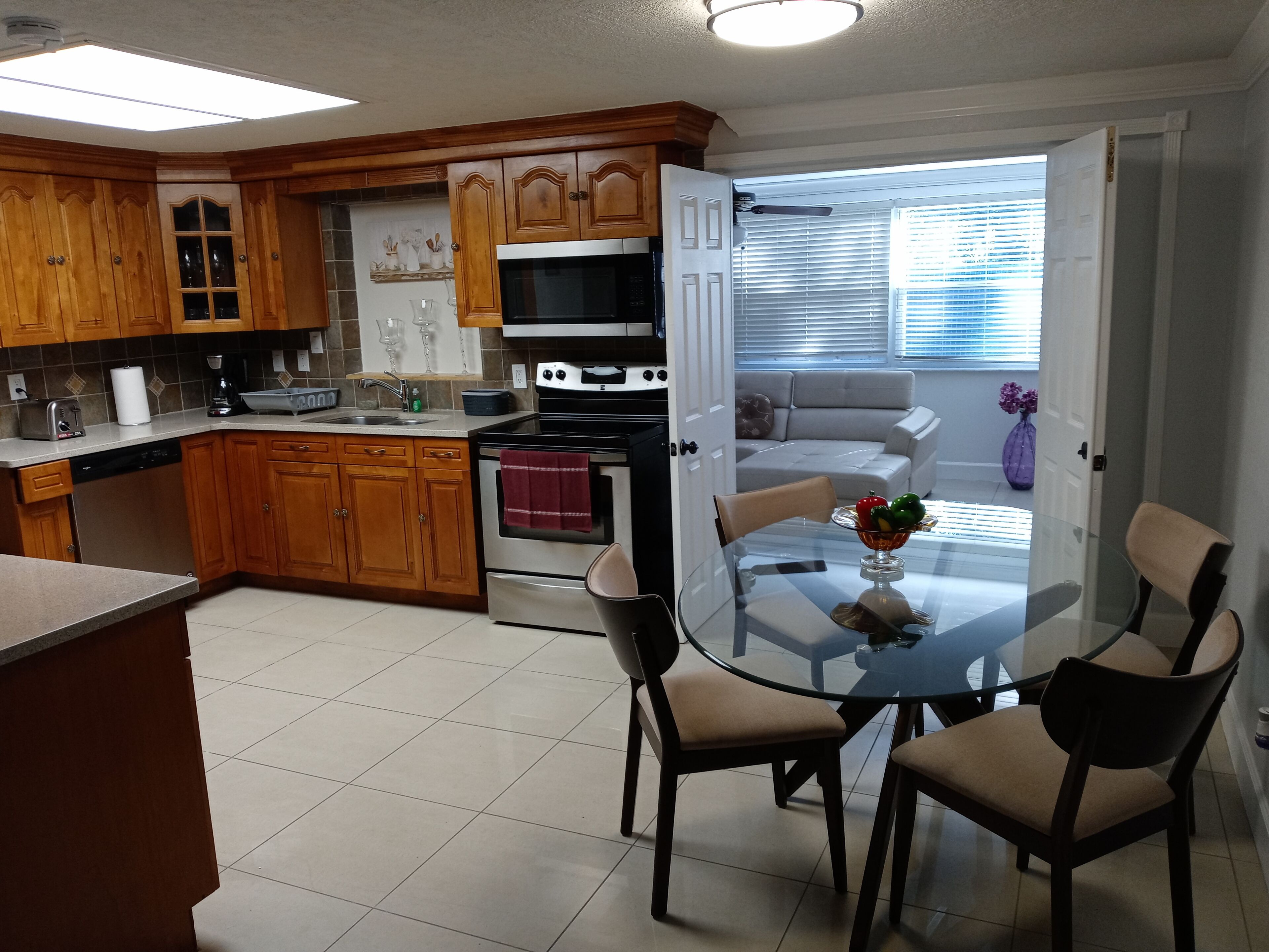 cozy and private home only 5 minutes from downtown