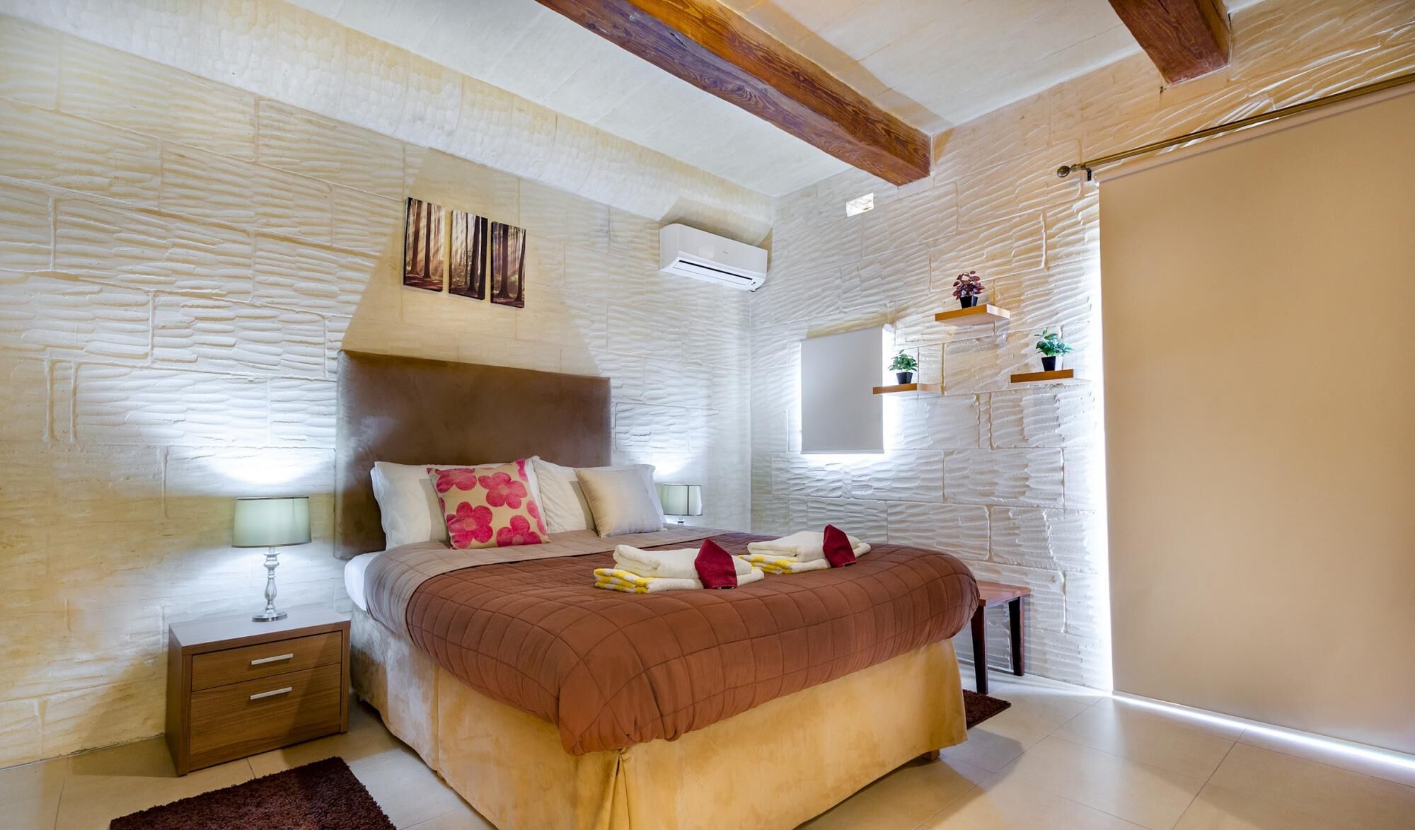 Foto - A Popular Pet Friendly Villa with a Pool, Gozo