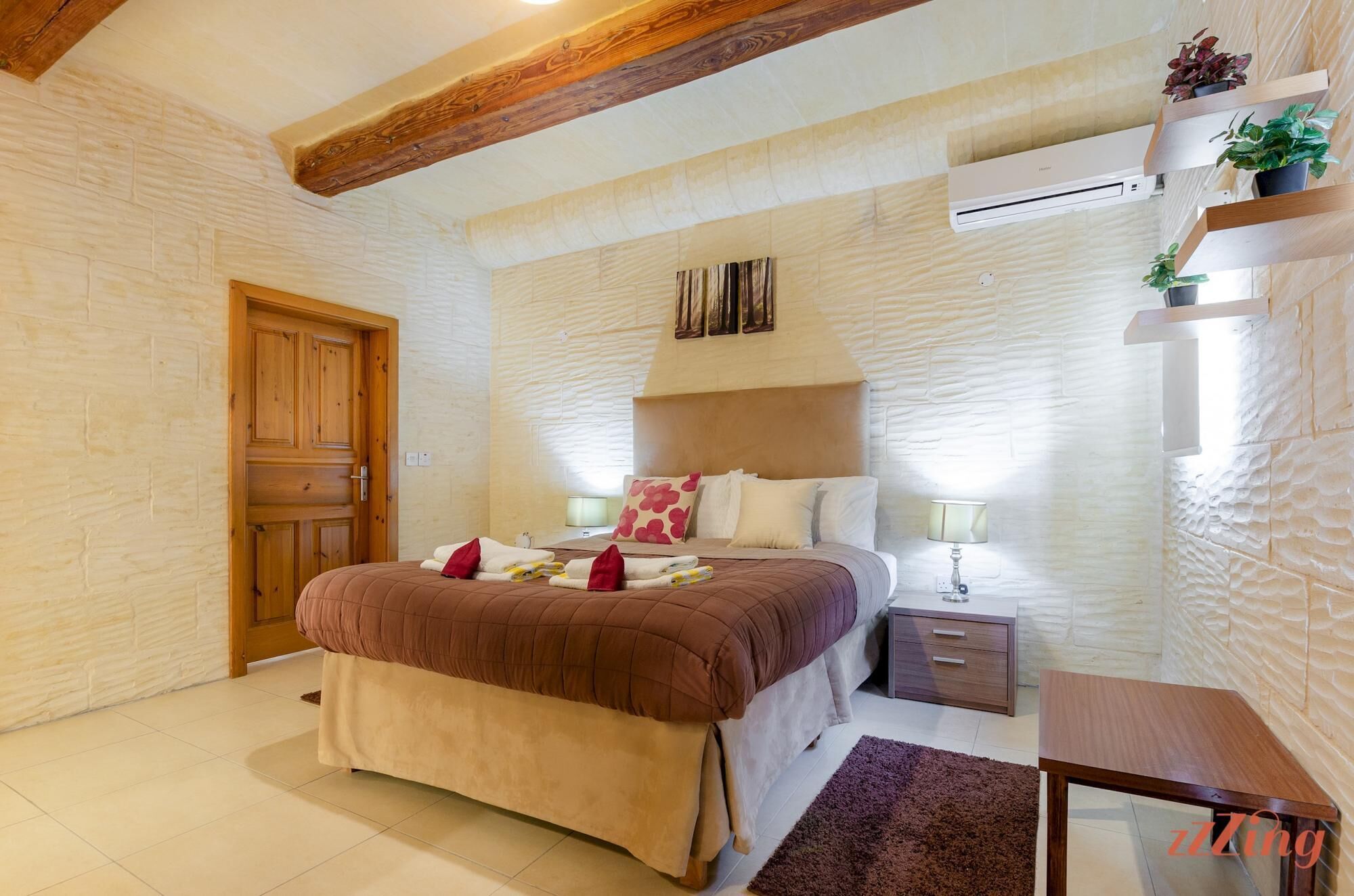 Foto - A Popular Pet Friendly Villa with a Pool, Gozo