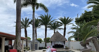 🌴 Luxe 🌴Superhost🌴Solo & Couples Escape 🌴