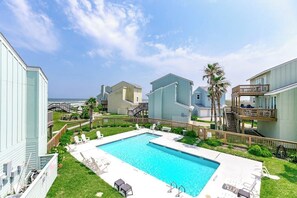 Pool - Lost Colony home with sweeping Gulf views, pool & boardwalk to the beach (Port Aransas)