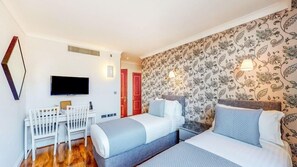 Internet, bed sheets - Msk Hotel 82 London (London)
