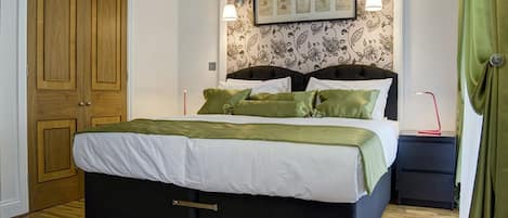 Accès Internet, draps fournis