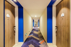 Interior - Holiday Inn Express Shanghai Xuhui Binjiang (Shanghai)