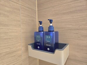 Bathroom amenities