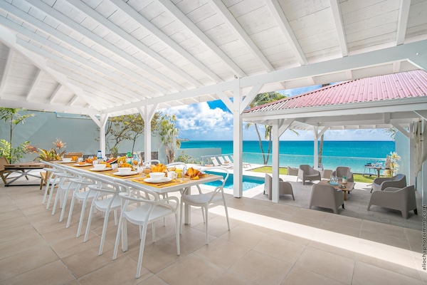 Villa Beach Front House , 5 chambres sur la page du Diamant
