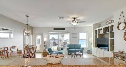 Key Allegro Island condo with bay views, central AC, W/D - snowbirds + dogs ok
