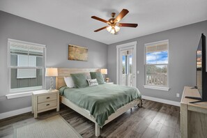 4 chambres, fer et planche à repasser, Wi-Fi gratuit, draps fournis