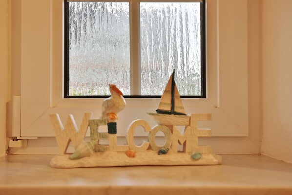 Unclassified image, 1 of 38, button