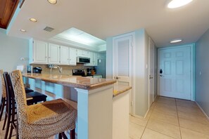 Fridge, microwave, oven, stovetop - Beachfront Condo w/ Pool, Balcony & Stunning Gulf Views - Steps to Beach (South Padre Island)