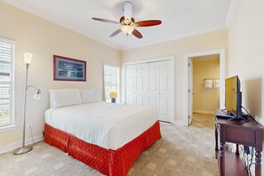 2 bedrooms, iron/ironing board, Internet, bed sheets - Updated all-suite getaway walking distance to beach with private balcony, grill (South Padre Island)