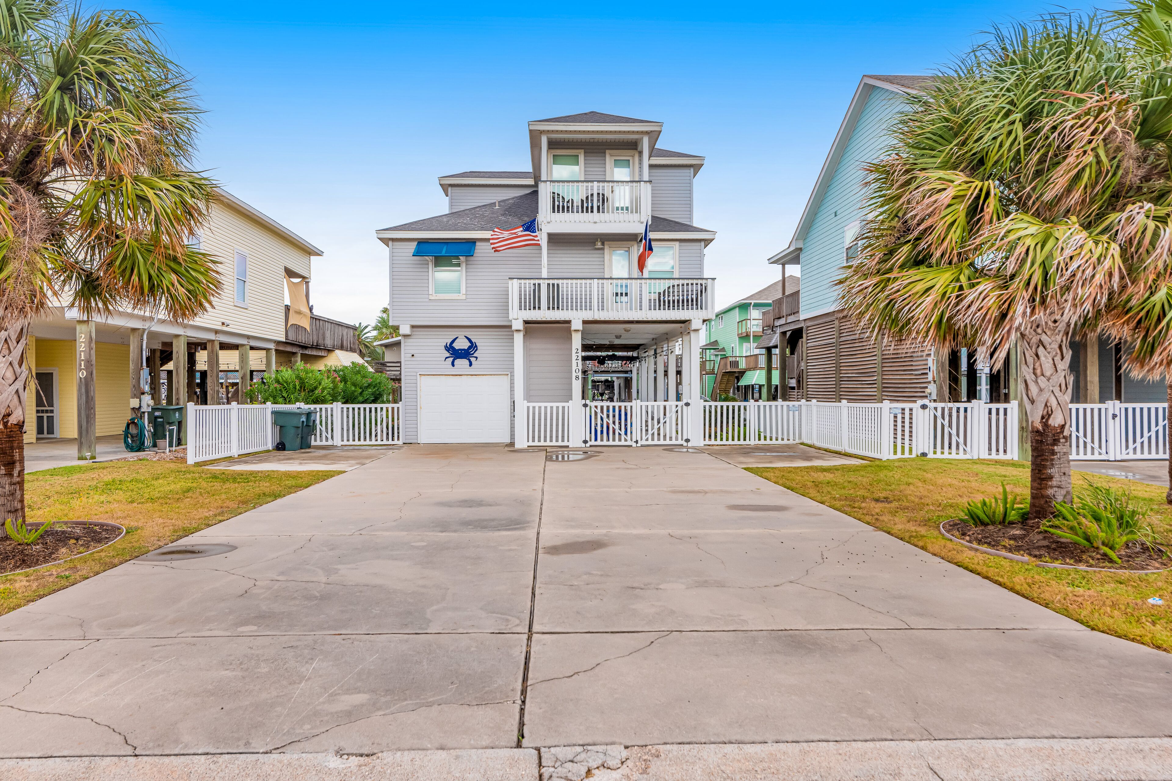 Spacious Canal Home w/ Balconies, Deck & Water-View Bar – Walk to Beach