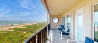 Updated, Top Floor, Oceanfront, Suntide II
