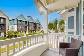 Property grounds - Palmilla Sunset | Resort Townhome with Gulf & Sunset Views, Near Pool & Beach (Port Aransas)