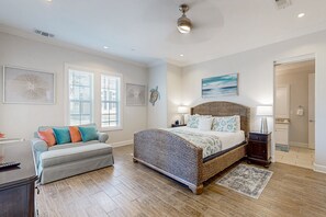 2 bedrooms, Internet, bed sheets - Luxurious New Condo | Steps to Beach, Pool & On-Site Dining (Port Aransas)