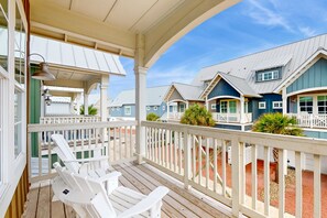 Terrace/patio - Brand-New Townhome at Palmilla Beach Resort & Golf Community | Near Pool (Port Aransas)