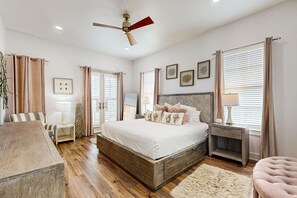 5 chambres, fer et planche à repasser, Wi-Fi, literie fournie