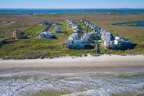 On the beach - Port Aransas Lost Colony home - pool access & Gulf views, steps to beach (Port Aransas)