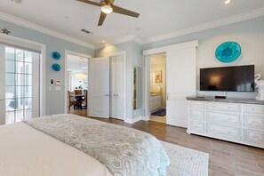 3 bedrooms, internet, bed sheets