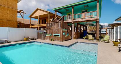 Updated Downtown Home w/ Private Pool & Covered Deck – Walk to Beach