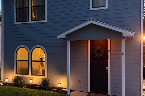 Blue Casa Rio | Riverfront oasis with private beach, deck & fire pit