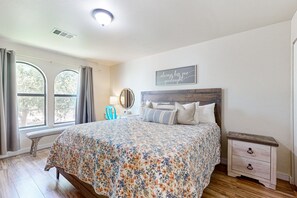 3 makuuhuonetta, Wi-Fi, vuodevaatteet