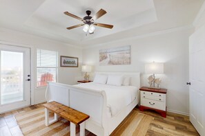 3 chambres, fer et planche à repasser, Wi-Fi, draps fournis