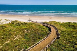 Vlak bij het strand