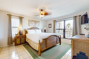 3 bedrooms, internet, bed sheets - Saida II Corner Unit¦Private Gulf-View Balcony¦Pools, Hot Tubs & Tennis (South Padre Island)