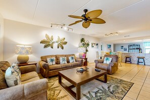 TV - Saida II Corner Unit¦Private Gulf-View Balcony¦Pools, Hot Tubs & Tennis (South Padre Island)