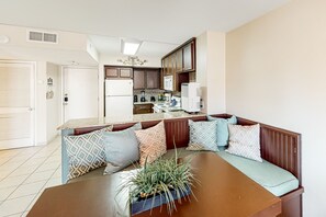 Interior - Snowbird-friendly Gulf getaway with pool & spa - steps to the sand & waterpark (South Padre Island)