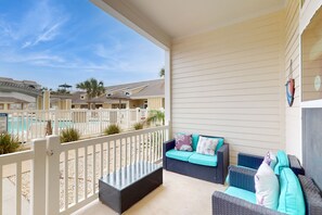 Terrace/patio - Poolside Beauty w/ Private Balcony, Patio & Heated Pool – Steps to Beach (Corpus Christi)