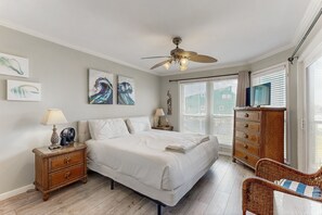 2 habitaciones, tabla de planchar con plancha, internet y ropa de cama 