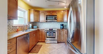Fortuna Bay Canalside Condo | Water-View Balcony & Dock | Minutes to Beach