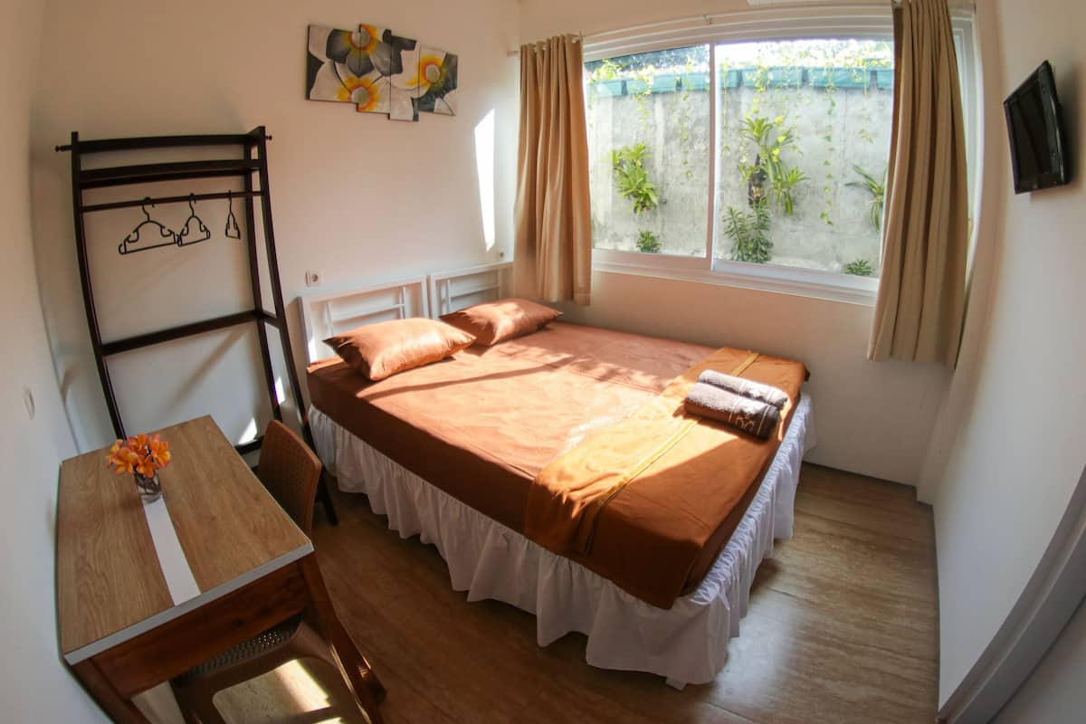 Standaard tweepersoonskamer (Room Near Swimming Pool (1st Floor))