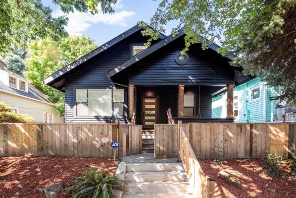 Unclassified image, 1 of 50, button