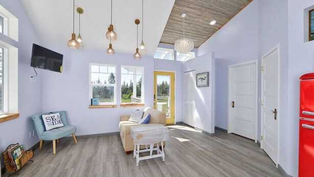 Unclassified image, 1 of 12, button - Lakeview Cottage-Fireweeds Meadow Vacation Rental (Anchor Point)