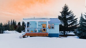 Unclassified image, 5 of 12, button - Lakeview Cottage-Fireweeds Meadow Vacation Rental (Anchor Point)
