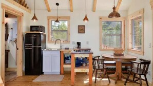 Unclassified image, 2 of 10, button - A Woodland Cottage-Fireweed Meadows Vacation Rental (Anchor Point)