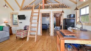 Unclassified image, 4 of 10, button - A Woodland Cottage-Fireweed Meadows Vacation Rental (Anchor Point)