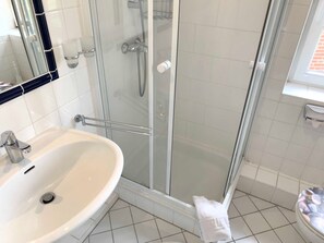 Nicht klassifiziertes Bild, 3 von 23, SchaltflÀche