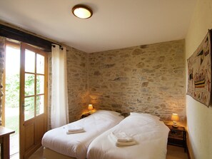5 chambres, fer et planche Ă repasser, Wi-Fi