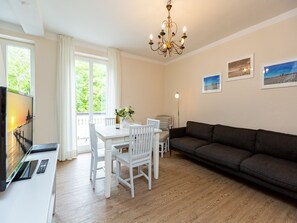 TV - Villa Amelia, App. 12 (Heringsdorf)