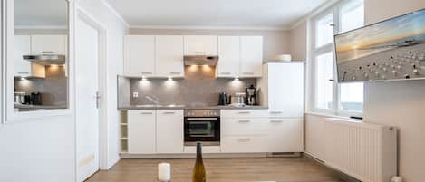 Frigorifero, forno, lavastoviglie, macchina per tè/caffè