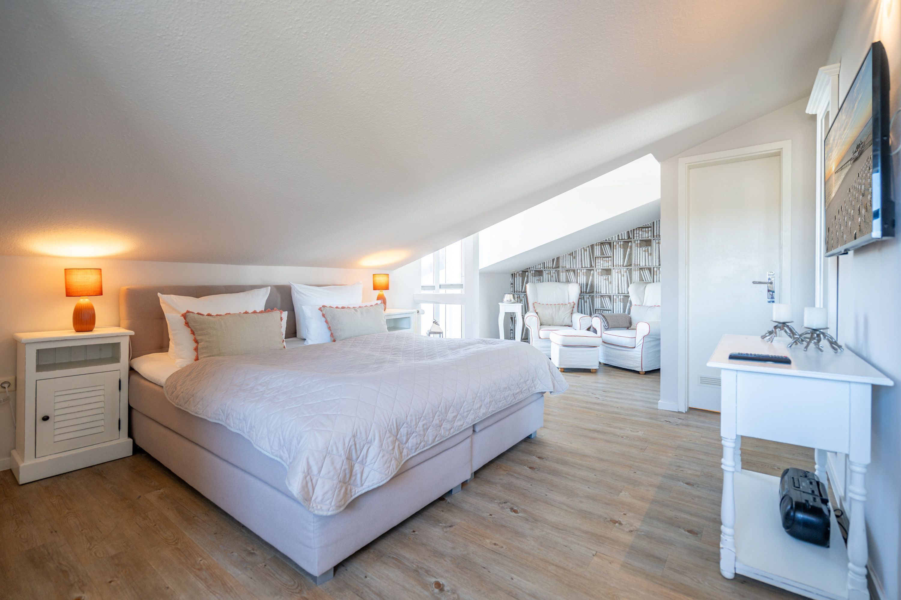 1 soverom, safe på rommet, wi-fi og sengetøy