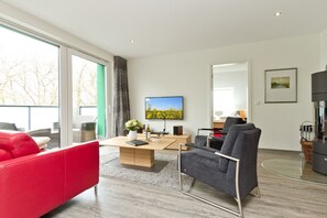 Televisie en een open haard
