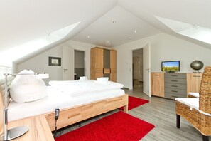 2 makuuhuonetta, Wi-Fi, vuodevaatteet