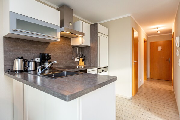 Fridge, microwave, oven, dishwasher