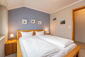 2 makuuhuonetta, Wi-Fi, vuodevaatteet