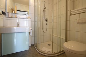 Hårtørrer, håndklæder